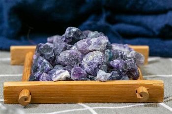 Fluorite - 1 lb (454 g)