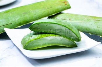 Aloe - 1 lb (454 g)