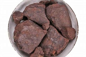 Catechu - 1 lb (454 g)